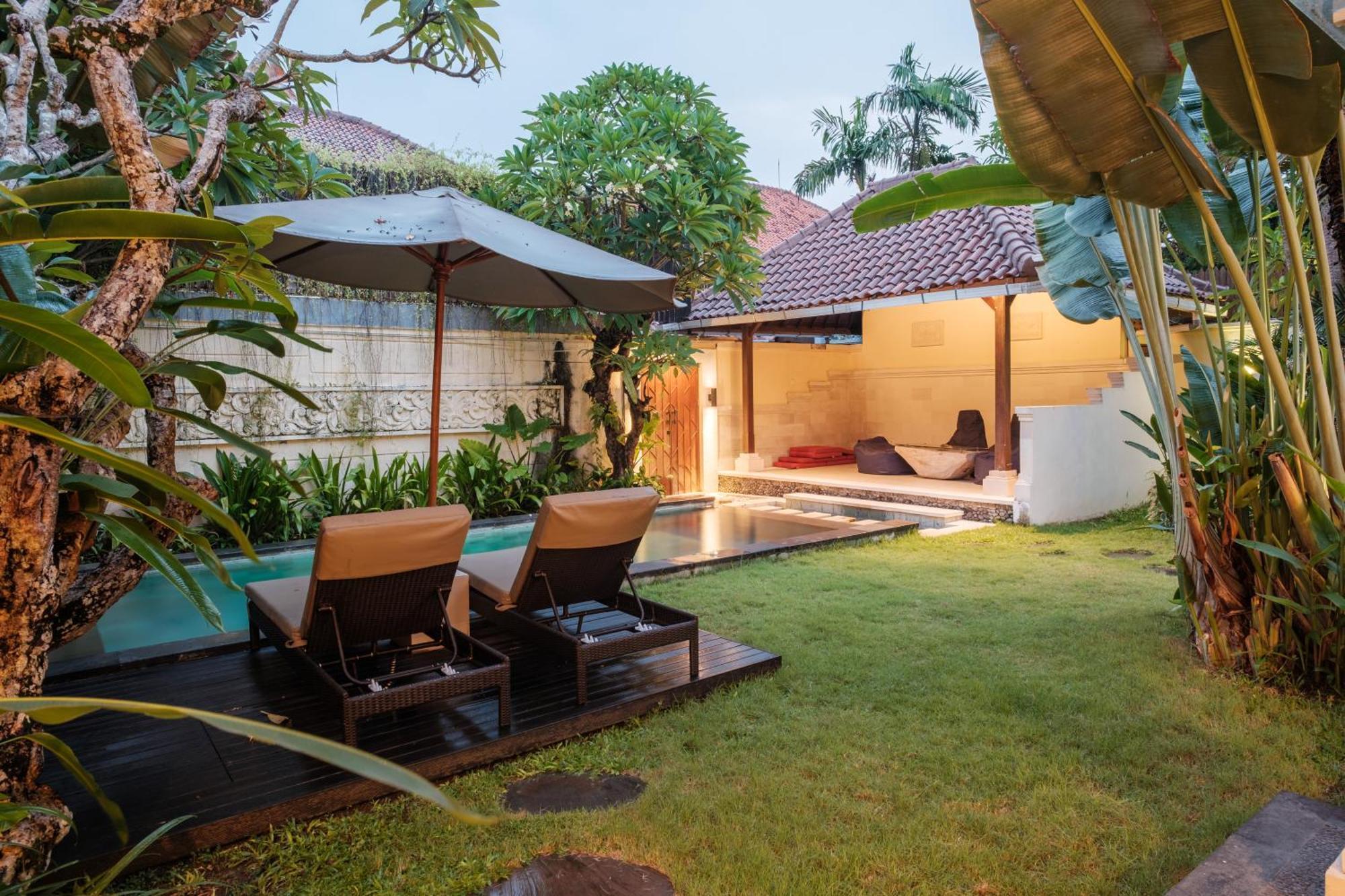 Uma Lima Villa Batu Belig - Close To The Beach Canggu Exterior foto